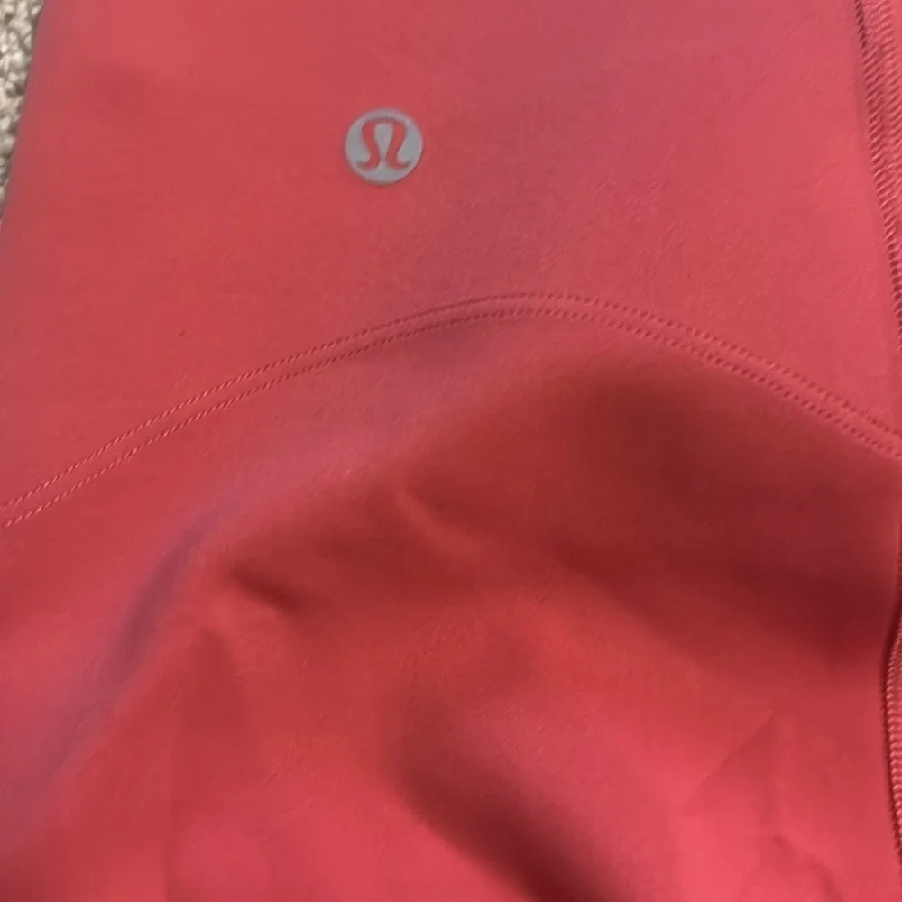 NWT LULULEMON GLOW UP HR TIGHT SIZE 4 -25”